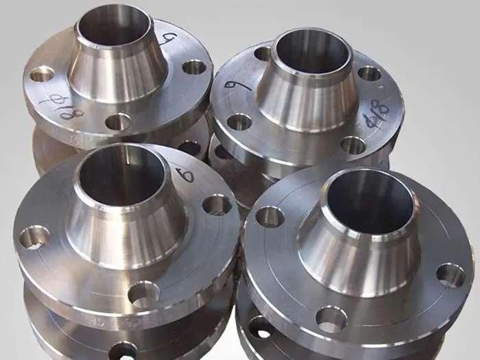 Pipe fittings & flanges